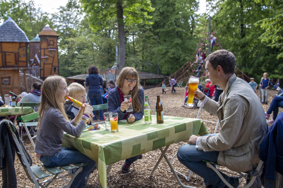Wildpark-Bad-Mergentheim-Biergarten_IMG_4854